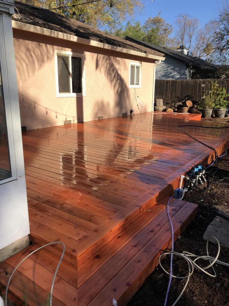 Cirinos Fencing and Landscaping Image